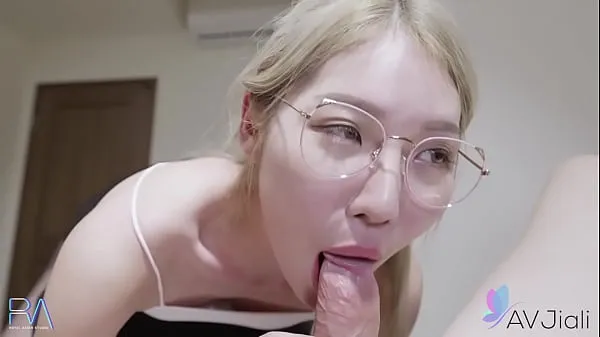 Miss Li Zhiyan Foot Job and Deep Throat with Chen in 4K